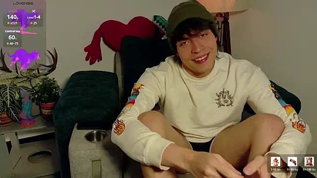  -Lucky-  online show from February 18, 10:00 am