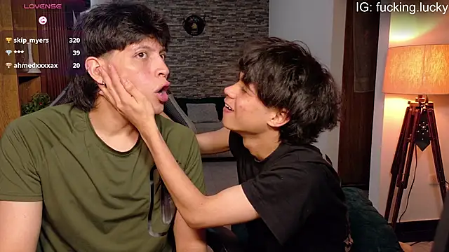  -Lucky-  online show from April 25, 2:47 am