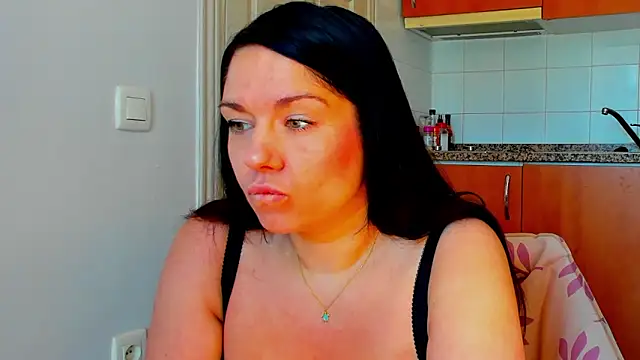 Snapshot of Dark_Lilith_ chatting on April 6, 7:53 am Dark Lilith online show from April 6, 7:53 am