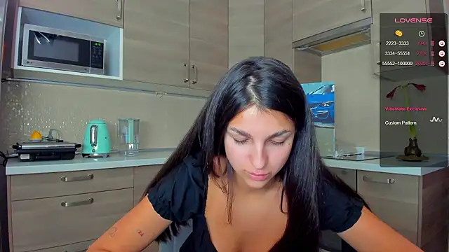 Snapshot of AngelGabe chatting on February 19, 9:11 pm AngelGabe online show from February 19, 9:11 pm