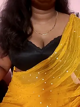 Snapshot of Sravani_ chatting on February 27, 12:27 pm Sravani online show from February 27, 12:27 pm