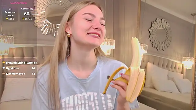 Snapshot of Sona_Lavberi chatting on March 5, 9:38 am Sona Lavberi online show from March 5, 9:38 am