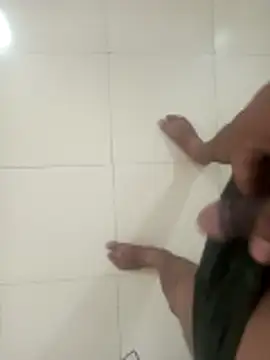 Snapshot of hunk_man chatting on February 22, 12:15 pm hunk man online show from February 22, 12:15 pm