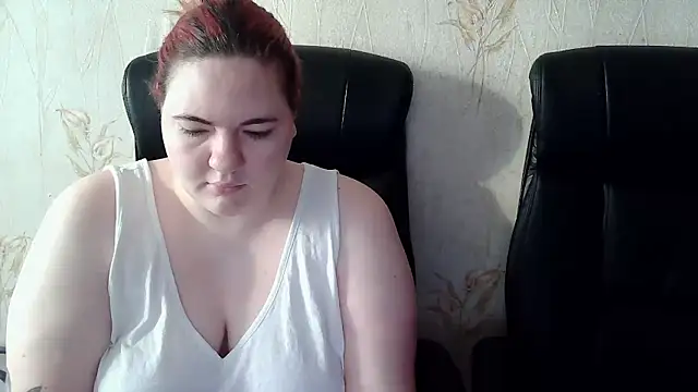 Snapshot of ElviraOreilly chatting on February 18, 6:31 am ElviraOreilly online show from February 18, 6:31 am