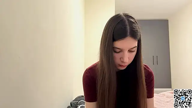 NiaWelchel online show from February 28, 10:16 am