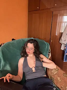 Baby doll7777 online show from April 18, 11:03 am