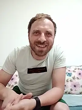 Scarbau online show from May 24, 9:31 pm