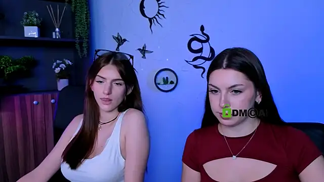 amalialowell online show from July 17, 9:38 am