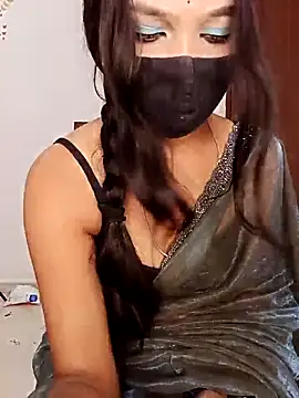 Snapshot of Cutie_babes01 chatting on April 3, 5:22 pm Cutie babes01 online show from April 3, 5:22 pm