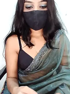 Snapshot of Cutie_babes01 chatting on April 9, 1:16 am Cutie babes01 online show from April 9, 1:16 am