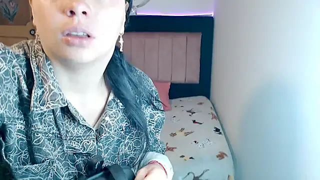 Snapshot of MARYXS1 chatting on February 17, 12:34 pm MARYXS1 online show from February 17, 12:34 pm