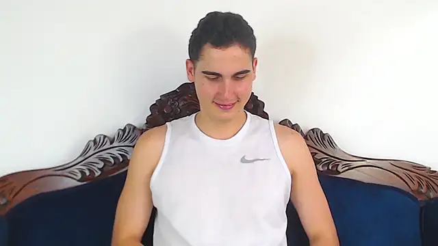 Snapshot of ryanlevi1 chatting on March 3, 8:37 pm ryanlevi1 online show from March 3, 8:37 pm