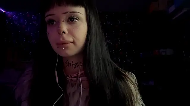 Snapshot of Luna_Sohotti chatting on February 21, 3:57 pm Luna Sohotti online show from February 21, 3:57 pm