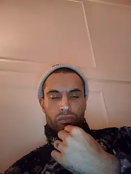 Snapshot of OiledAirplane74 chatting on February 27, 2:44 am OiledAirplane74 online show from February 27, 2:44 am