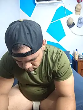 Harlowxx online show from June 3, 7:19 pm