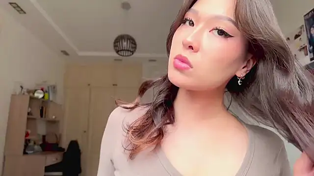 HannaOreo online show from April 13, 7:36 am