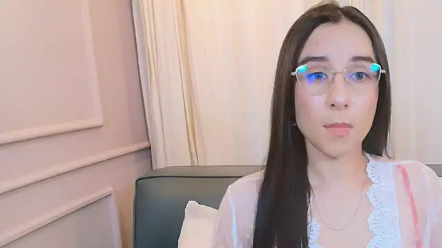 Snapshot of Dorothy_valerisse chatting on February 25, 5:44 pm Dorothy valerisse online show from February 25, 5:44 pm