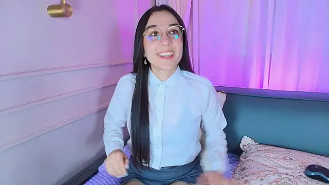 Dorothy valerisse online show from April 17, 10:40 am