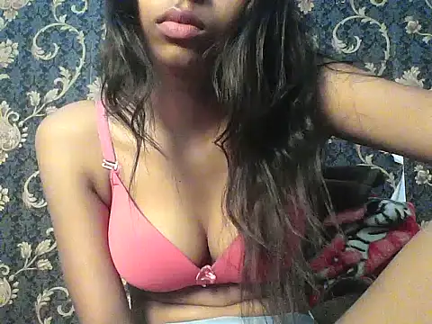 Snapshot of Rani1993 chatting on March 9, 1:53 am Rani1993 online show from March 9, 1:53 am