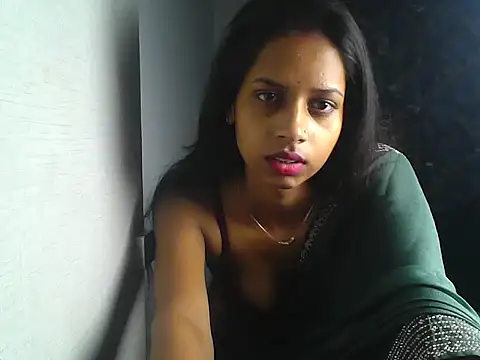 Snapshot of Rani1993 chatting on March 24, 6:24 pm Rani1993 online show from March 24, 6:24 pm