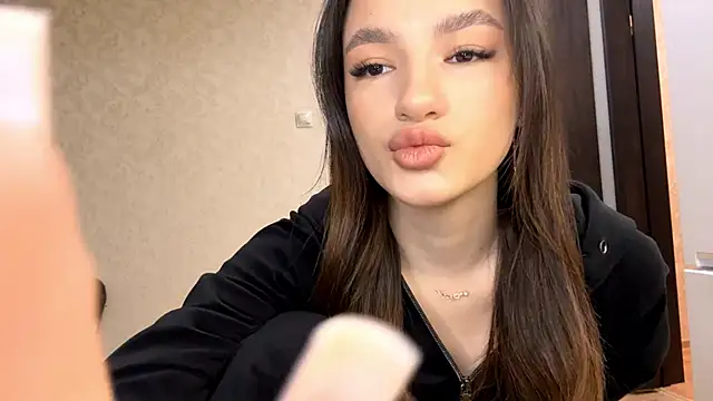 Snapshot of Kosandra_k chatting on February 28, 4:08 pm Kosandra k online show from February 28, 4:08 pm