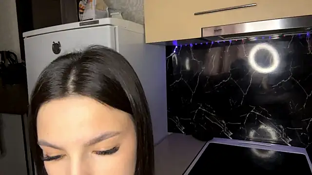 Kosandra k online show from April 21, 8:20 am