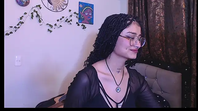 Lili  Clan online show from June 28, 7:47 am