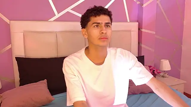 Dark Sultan online show from February 16, 9:33 pm