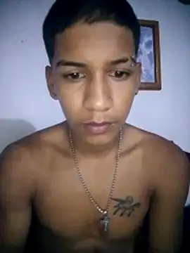 Snapshot of dan30_cm chatting on February 19, 4:30 am dan30 cm online show from February 19, 4:30 am