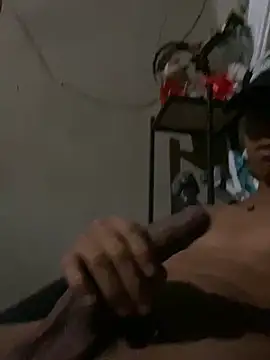 Alee 2005 online show from March 4, 6:52 am