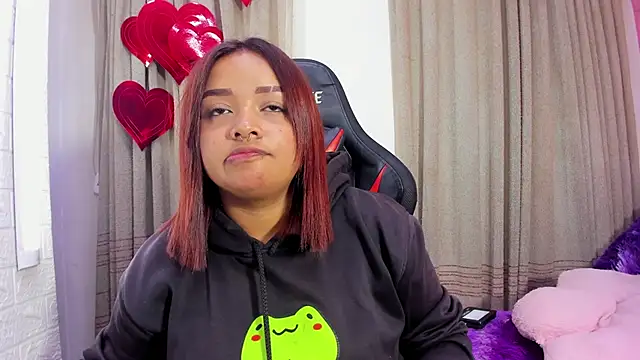 Sienna Lux01 online show from February 22, 2:04 pm