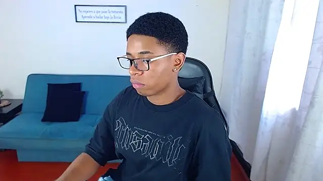 liiam3 online show from March 9, 8:57 pm