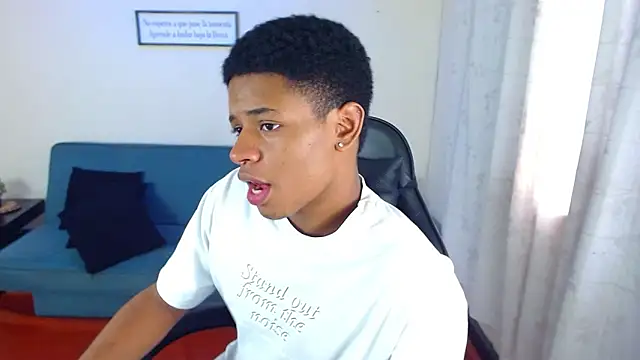 liiam3 online show from March 28, 8:52 pm