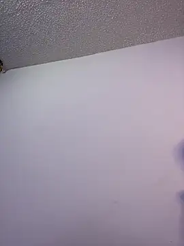 I Samanthaa online show from March 7, 6:21 am