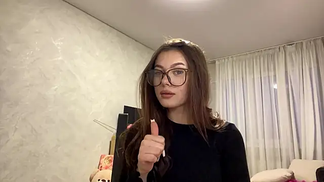 StephaniCute online show from April 14, 3:40 pm