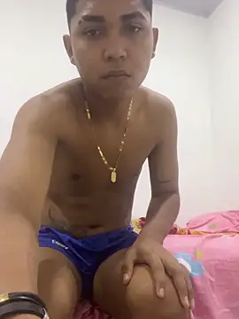 Snapshot of Thiago_ro chatting on February 25, 2:21 am Thiago ro online show from February 25, 2:21 am