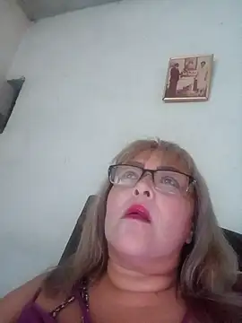 Snapshot of milena202610 chatting on February 18, 7:54 pm milena202610 online show from February 18, 7:54 pm