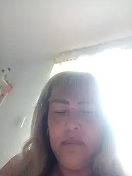 Snapshot of milena202610 chatting on February 25, 1:32 pm milena202610 online show from February 25, 1:32 pm