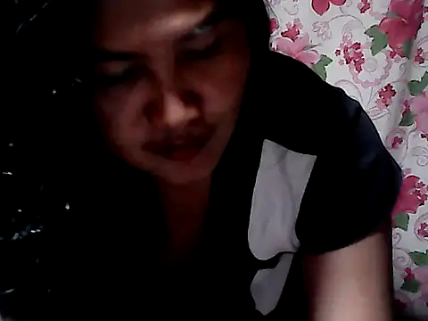 Snapshot of Sh1nbae22 chatting on February 28, 1:23 pm Sh1nbae22 online show from February 28, 1:23 pm