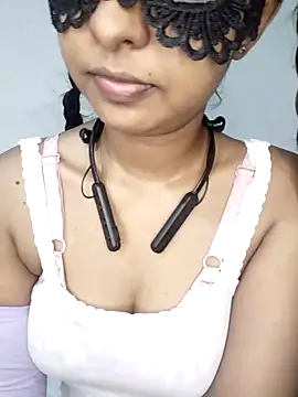 Snapshot of ASHANYA_JAYASOORIYA chatting on May 13, 5:05 am ASHANYA JAYASOORIYA online show from May 13, 5:05 am