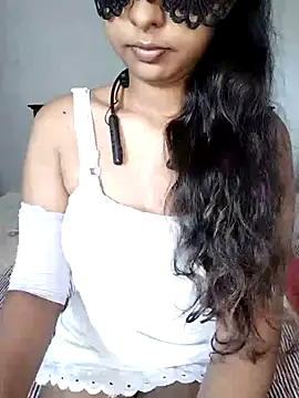 ASHANYA JAYASOORIYA online show from July 9, 3:32 am