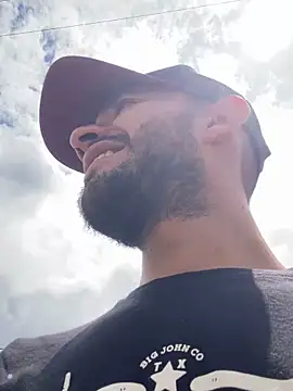 Snapshot of katasanz chatting on February 17, 5:19 pm katasanz online show from February 17, 5:19 pm