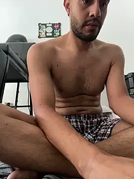 Snapshot of katasanz chatting on March 1, 2:52 pm katasanz online show from March 1, 2:52 pm