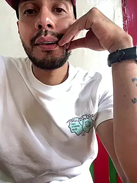 Snapshot of katasanz chatting on March 2, 7:10 pm katasanz online show from March 2, 7:10 pm