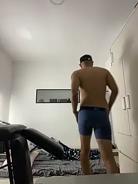 Snapshot of katasanz chatting on March 5, 3:35 am katasanz online show from March 5, 3:35 am