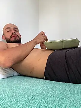 Snapshot of katasanz chatting on March 20, 2:11 pm katasanz online show from March 20, 2:11 pm