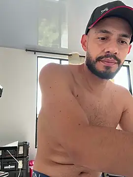 Snapshot of katasanz chatting on April 6, 1:23 pm katasanz online show from April 6, 1:23 pm