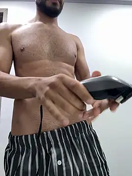 Snapshot of katasanz chatting on April 10, 11:37 am katasanz online show from April 10, 11:37 am