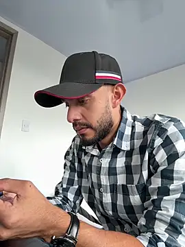 Snapshot of katasanz chatting on April 14, 2:45 pm katasanz online show from April 14, 2:45 pm