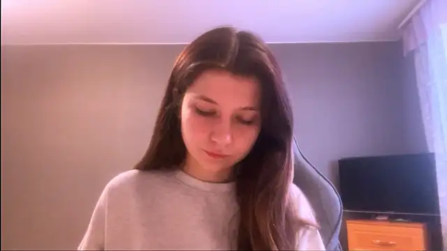 LunnaBliss online show from March 13, 3:18 pm